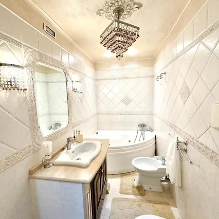 Pearls Of Garibaldi 40 *